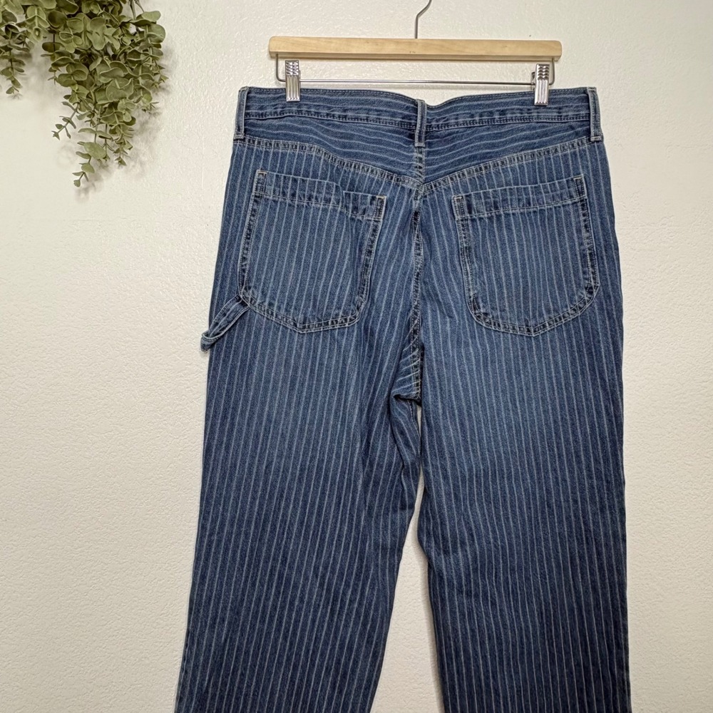 Old Navy Womens Pinstripe High Rise Rigid OG Loose Carpenter Jeans Blue Size 12 - Picture 9 of 10